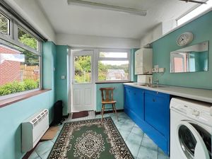Utility Room- click for photo gallery